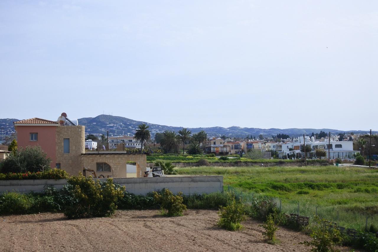 Kissonerga Beach Apartment Paphos Esterno foto